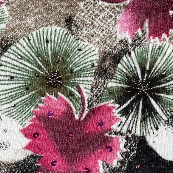 Vintage Beaded Sweater with sequins and beaded detailing - Picture 6 of 17